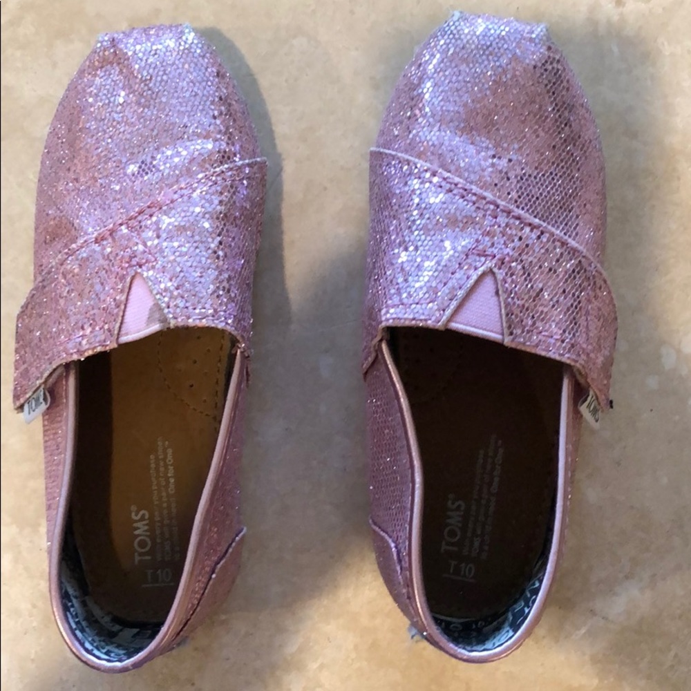 Girl’s shoes